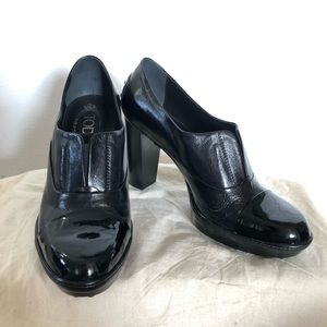 TOD’S leather pump with platform size 37